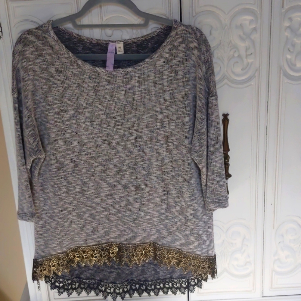 Alya womens M grey knit sweater with gold lace trim